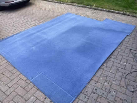 Photo of free Blue carpet (Hatch Warren RG22) #1