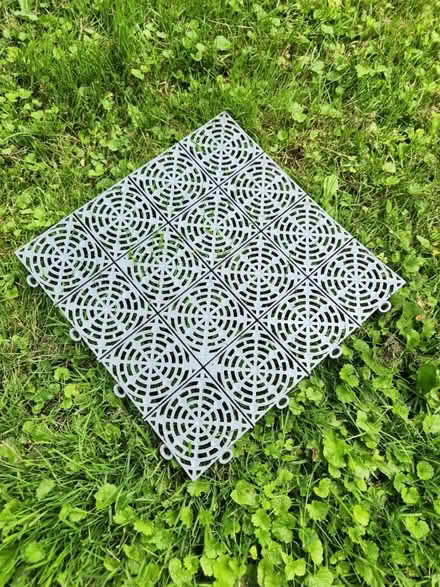 Photo of free Plastic indoor/outdoor tiles (Dixie and dundas) #1
