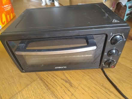 Photo of free Toaster oven (Brackley NN13) #1