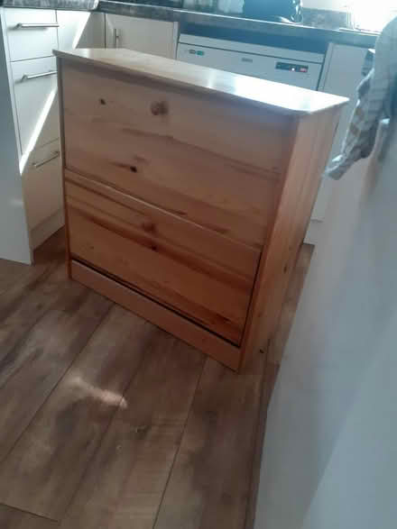 Photo of free Shoe cabinet (LS18 Horsforth) #4