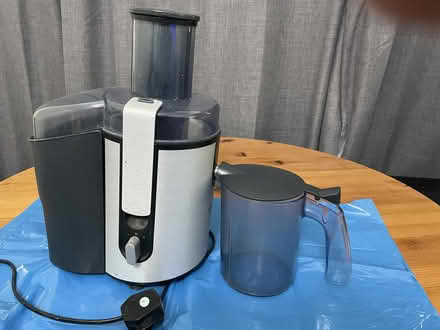 Photo of free Philips Juicer (Lovell Park LS7) #1