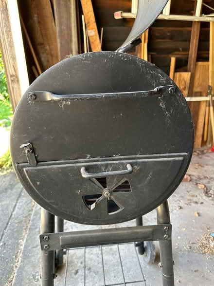 Photo of free Charcoal Grill and Smoker (Hinsdale, IL) #4