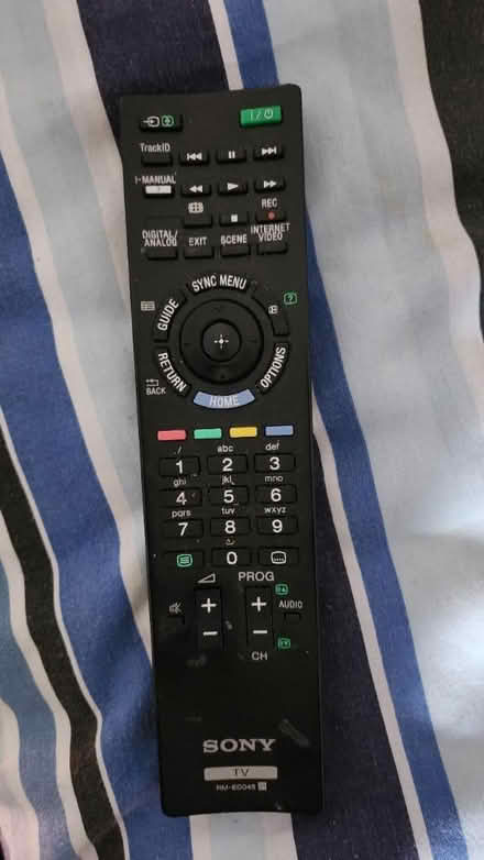 Photo of free Sony 32" Tv (AL10) #2