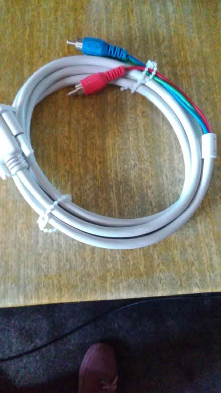 Photo of free electric leads (TN23) #2