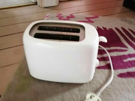 Photo of free Wilko toaster (North Mundham) #2