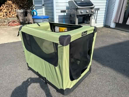 Photo of free Travel Crate (Cortlandt Man near Put Valley) #1