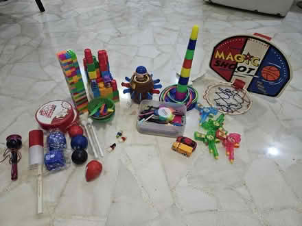 Photo of free building toys, water pistols (Marsiling rise , 730128) #1