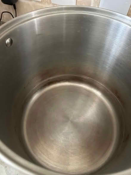 Photo of free Cooking Pot - 22cm high, 22cm diamter (New Hutton LA8) #2