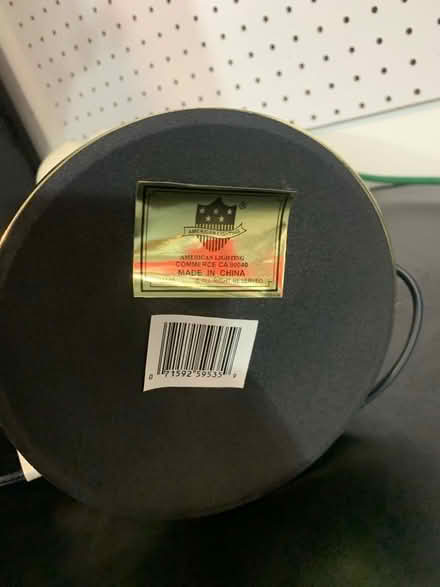Photo of free Lamp (functional) (Pound Ridge) #2