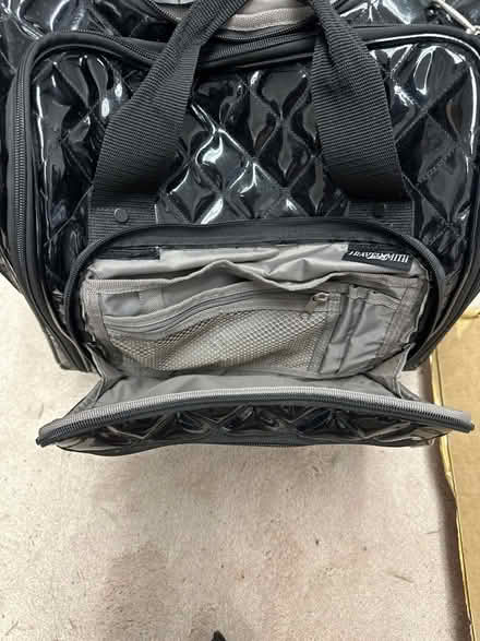 Photo of free Travel case and bag (Camas - Livingston Mountain) #2