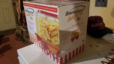 Photo of free Popcorn popper (Farmington @ 11 Mile) #1