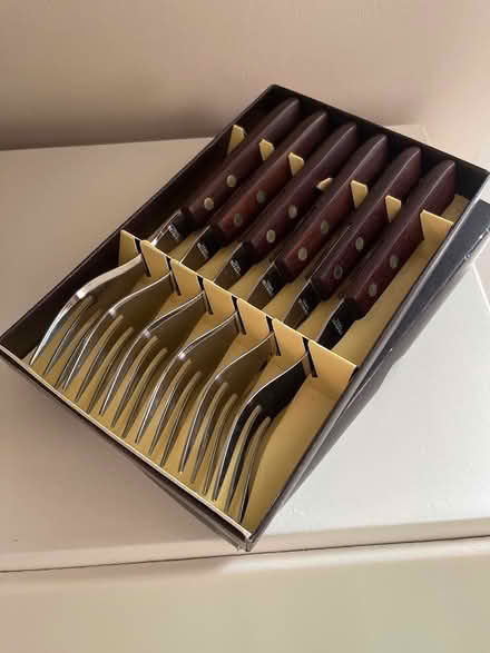 Photo of free Set of 6 forks (Oxford, near Cowley Rd. Tescos) #1