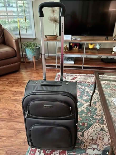 Photo of free Carry-on suitcase, 2 wheels only (Wilmette near town center) #2