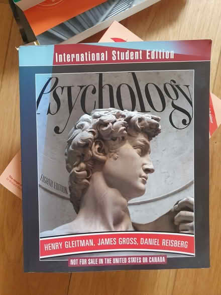 Photo of free A-level/undergraduate general psychology textbook (South Reading RG2) #1