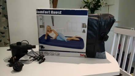 Photo of free Single Airbed with Pump (Twickenham TW1) #1