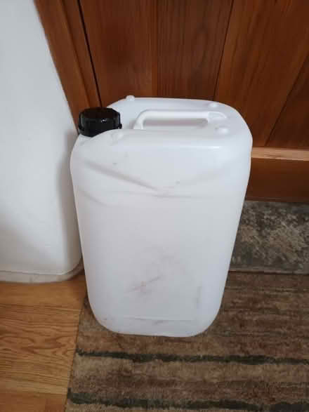 Photo of free 25L water container (Simmondley SK13) #1