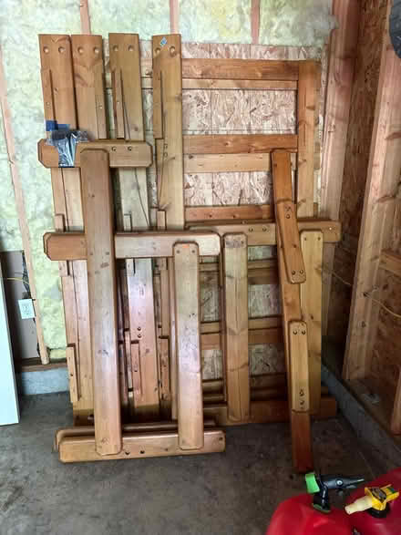 Photo of free Bunk bed (Camas - Livingston Mountain) #1