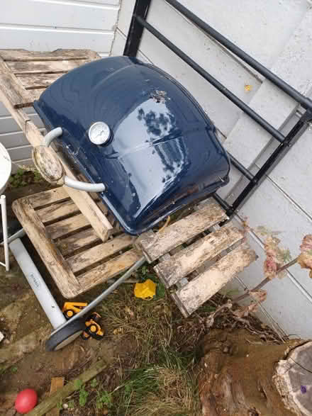 Photo of free Outback bbq (New addington) #1