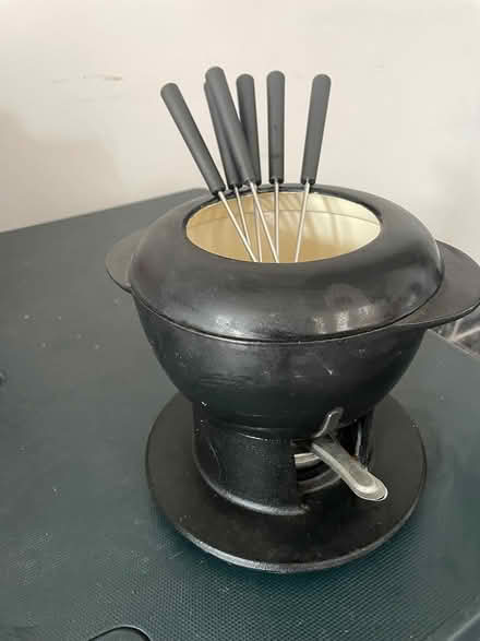Photo of free Fondue set (W4) #1
