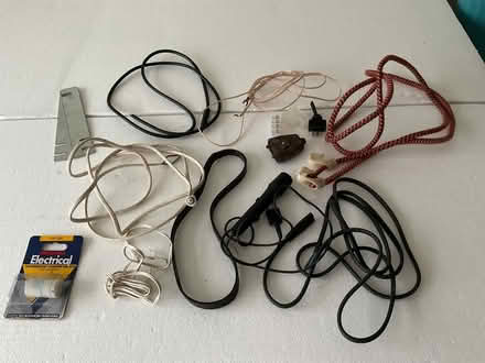 Photo of free Bundle of leads, cables, etc (Wokingham RG41) #1