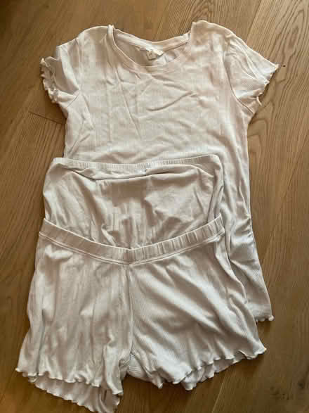 Photo of free H&M pregnancy pyjama (NW6) #1
