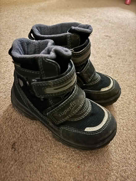 Photo of free Kids Hiking boots 25 (Portslade BN41) #1