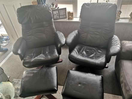 Photo of free 2x Somo a/s chairs and stools (Chelmsford CM1) #2