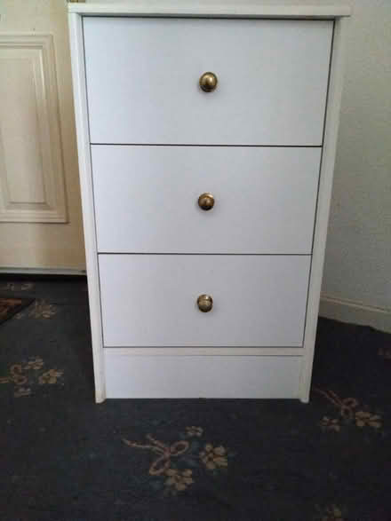 Photo of free 2x Bedside cabinet 3drawer (Colindale NW9) #1