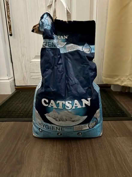 Photo of free Cat litter (Old Road OX3) #1