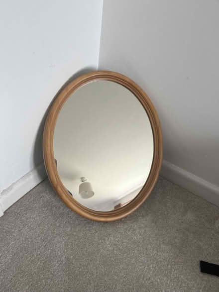 Photo of free Mirror (Moorfields) #2