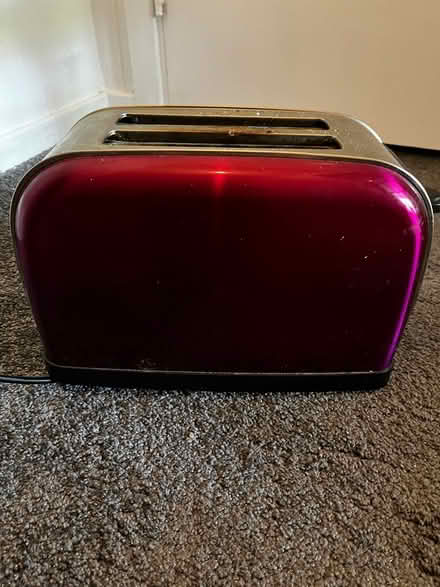 Photo of free Well used toaster (Glasgow, Sighthill G21) #1