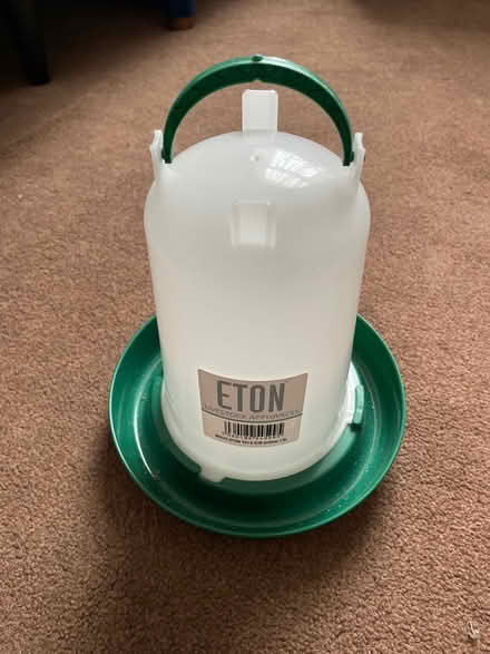 Photo of free Water feeder for small animals (Dorchester DT1) #1