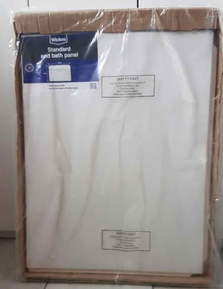 Photo of free Wickes Bath End Panel (DA7) #1
