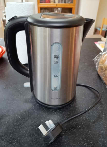 Photo of free Electric Kettle (EH4 (Craigmount)) #1