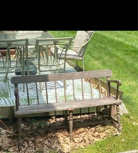 Photo of free Bench (Naugatuck, CT) #1