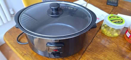 Photo of free Slow cooker (Lower Sydenham) #1