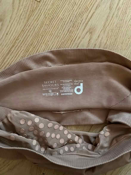 Photo of free Pregnancy belly support (NW6) #3