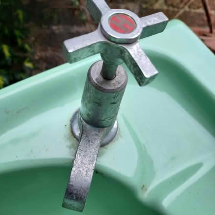 Photo of free Green Ceramic hand basin (SK4 Heaton Moor Stockport) #2