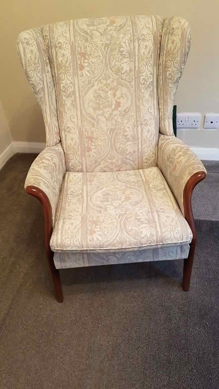 Photo of free Small arm chair. (AB32) #1