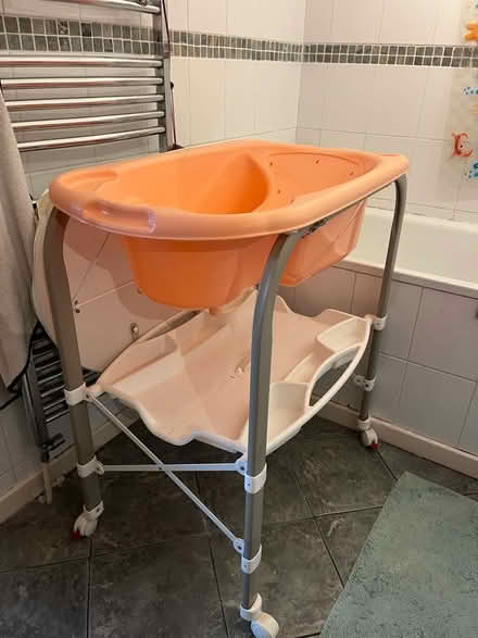 Photo of free Baby bath and changer (GU1, Warren Road, Guildford) #1