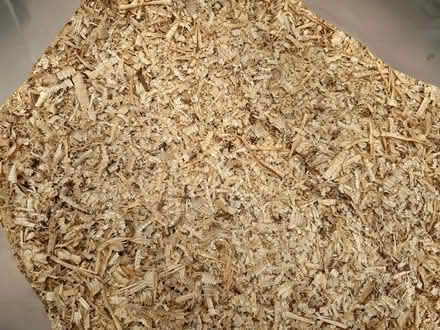 Photo of free Wood shavings - animal bedding (GL11) #1