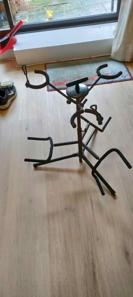Photo of free Guitar Stand (Highgate /Crouch End) #1