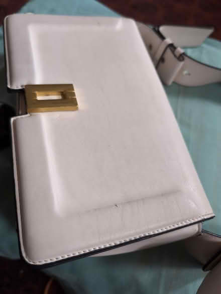 Photo of free Shoulder bag (Bankfoot BD5) #1