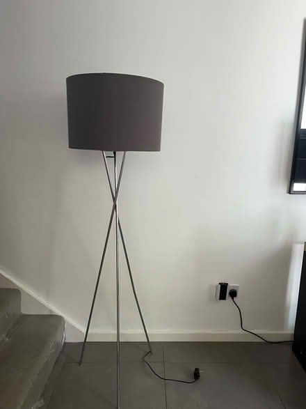 Photo of free Tripod lamp (Broxbourne, EN10) #1
