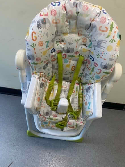 Photo of free Highchair and foam puzzle mat (Hammersmith) #2