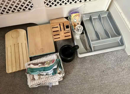 Photo of free Kitchen items (Purley CR8) #1