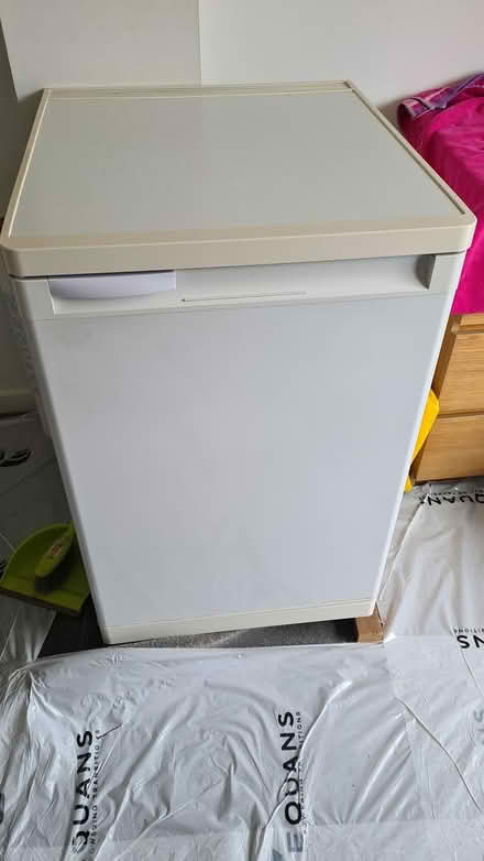 Photo of free Under Counter Bosch Fridge (Kingswinford) #3