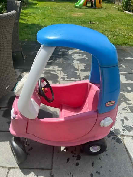 Photo of free Little tikes pink car (Surbiton) #1
