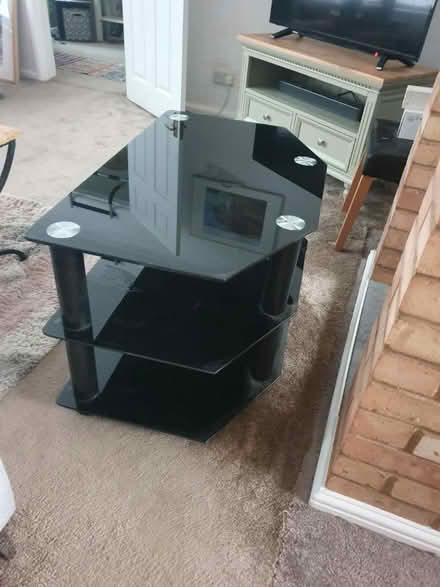 Photo of free TV unit (LU6) #3