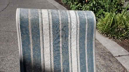 Photo of free Patio table and 4 chairs (Kirkland Highlands) #3